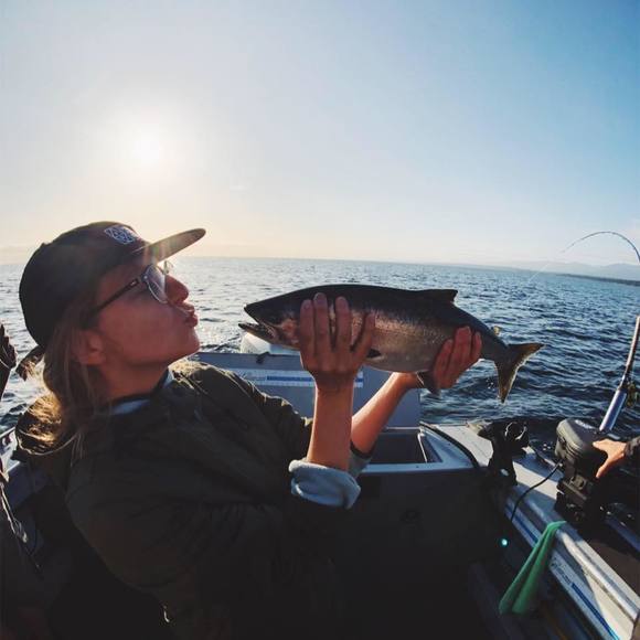 Meet your Posher, Chloe - Picture 1 of 1